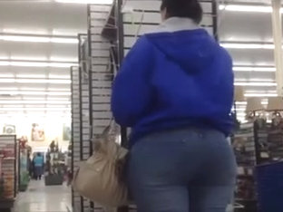Milf Ass In Tight Jeans