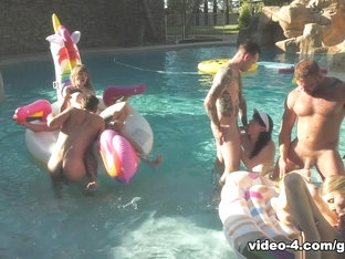 Will Havoc & Pierce Paris & Colby Jansen & Michael DelRay in Trans Pool Party, Scene #01