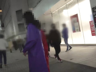 0010506_ベロチュウ 座位 おもちゃなどが含まれている