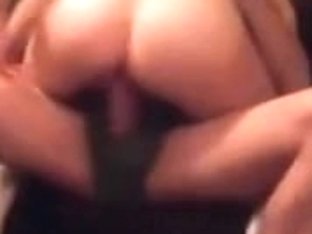 Brunette Hair enjoys engulfing weenie