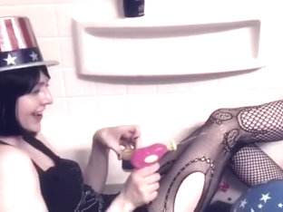 Tina Hart Wants to be Your in Town Lover