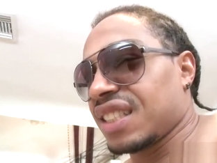 Muscle guy fucked by huge cock