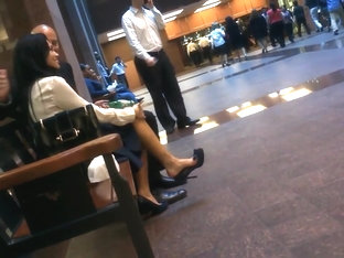 Candid Asian Business Lady Feet Shoeplay Dangling In Pumps