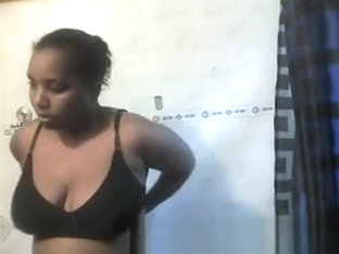 Big Tits Ebony Chick Out Of Shower