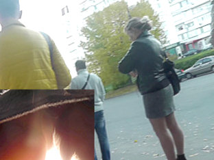 Unsuspecting woman in the video upskirt action