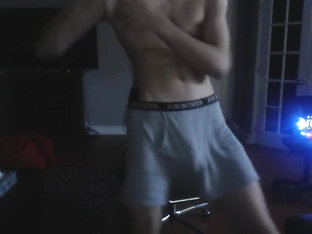 BIG DICK SOLO MALE CUM