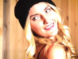 Chontelle Preparing For Feast