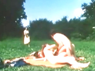 vintage 70s german - Schulmaedchenporno II - Hurra, die Moese brennt - cc79