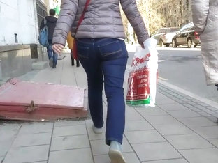 Fast Moving Ass In Jeans