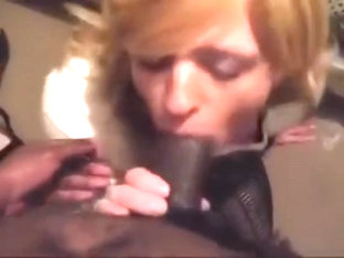 Amateur travesti record with blowjob