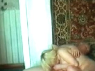 Blonde Milf Acts In The Blowjob Sex On The Camera