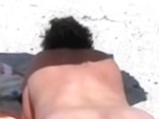 Naked Ass And Pussy Slits Admired By Beach Voyeur Hunter