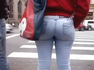 Tight Phat Ass !!!!!!