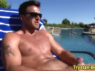 Gay pornstar tugs and cums outdoors