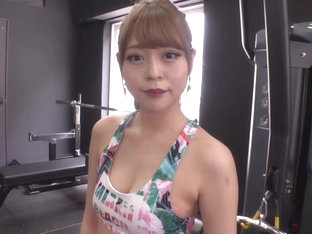 0010525_高身長 美女 フェラチオなどが含まれている