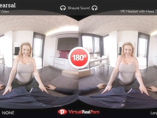 Harmony Reigns & Miguel Zayas in The Rehearsal - VirtualRealPorn