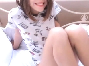 Elle aime tant se branler...