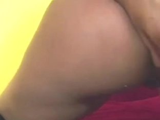 Sexy honey likes masturbating her ravishing anus