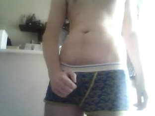 18yh twink jerkoff (me)