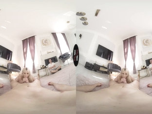 Virtual Reality In Deep Throat Till The Last Drop