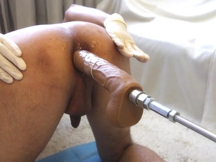 Huge Dildo with Fucking Machine