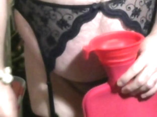 The stripper pisses cums