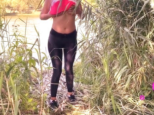 Masturbating In Park In The Middle Of The Day With People Around