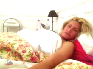 Blonde SHEMILF jerks off on webcam