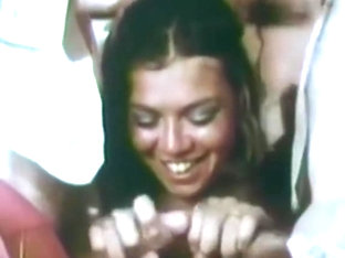 T0RTVR3D W0M4N (1979) - MKX