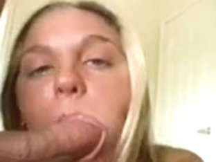 Cum Thirsty Floozy In Blowbang