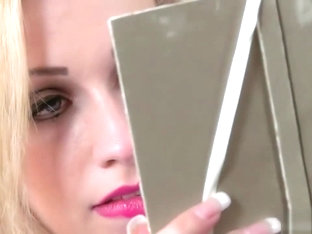 Horny Chessie Kay Gets Screwed Raw