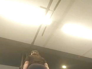 Gym Brunetre With A Big Ass Pt1