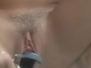 bitch plays with her arse