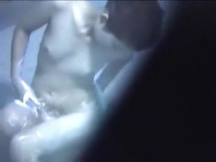 Japanese hiddencam a good scrubbing