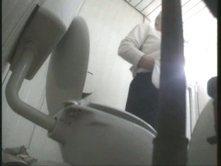 Mature Lady With Big, Hot Ass Pissing In The Toilet