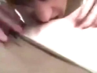 Un frere se farcit  sa demi soeur