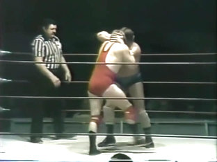 Hot Wrestling Men: Rogers vs Ferris