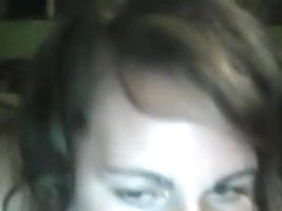 Italienne Chaude Se Gode Le Cul Sur Skype