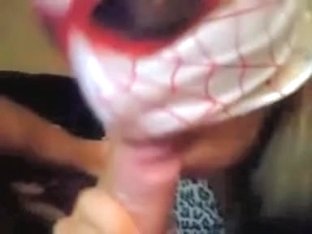 Naughty Diva In A Mask Gives Blowjob