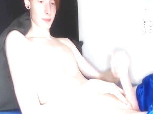 Skinny redheadteen big uc boner