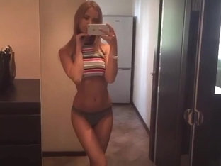 russian teen katya back on periscope
