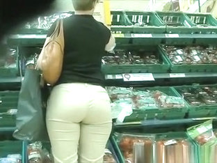 Big Ass Woman In Tight Pants