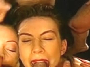 Suzanna - Mehr Schluckend