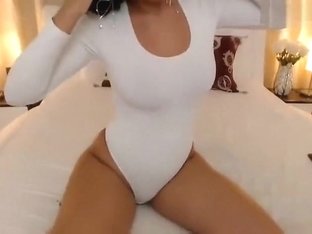 Seductive Brunette Silverbunny69