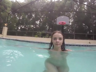 Teen Model Lola Skinny Dip