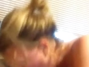 A nice wife always swallows