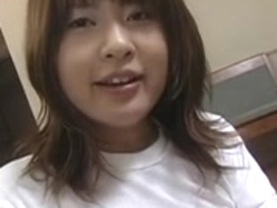 1 hand job scene, 1 blow job scene