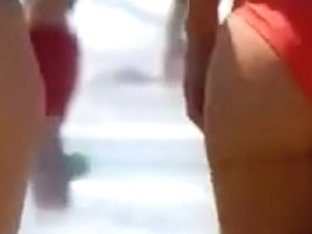 Voyeur Precious Butts On The Beach