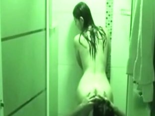 Gal Can't Live Without To Fuck In The Shower