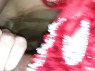 AMATEUR BLOWJOB UNDER CHRISTMASS TREE